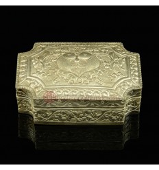 4.25" Tibetan Silver Jewelry Box