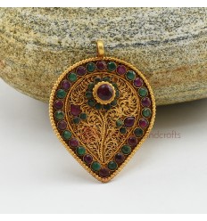 Gold Plated Silver Kamal – Lotus Flower Silver Pendant From patan, Nepal.