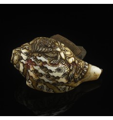 Hand carved  Safu Mahakala Tibetan Ceromonial Conch Shell Horn / Shankha