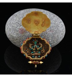 Aparmita _Chenrezig Gold Plated Silver Ghau / Pendant / Prayer Box