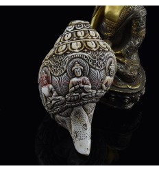 Hand carved  Five Dhyani Buddha Carved Conch Shell Horn / Shankha