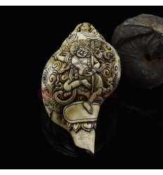 Tibetan Buddhist Beautiful Vajravarahi Dakini Carved Conch Shell Horn