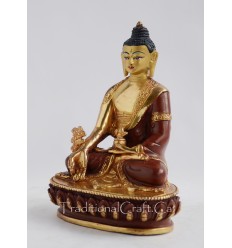 FINE QUALITY 6" MEDICINE BUDDHA GOLD GILDED WITH FACE PAINTED COPPER STATUE FROM PATAN, NEPAL